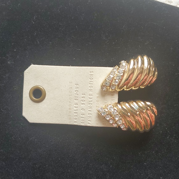 Anthropologie Ribbed Crystal Post Earrings - Picture 5 of 8